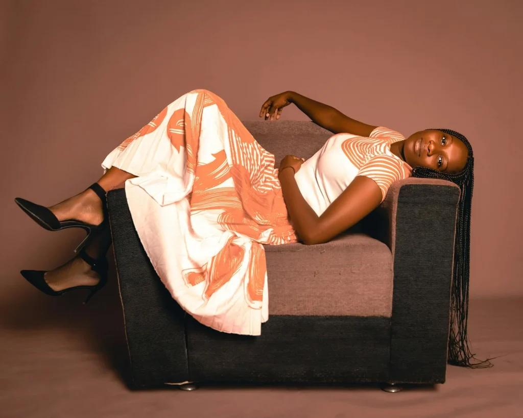 Mengapa Memilih Boneka Bantal Sebagai Produk Unggulan? Pesona Yang Tak Lekang Waktu